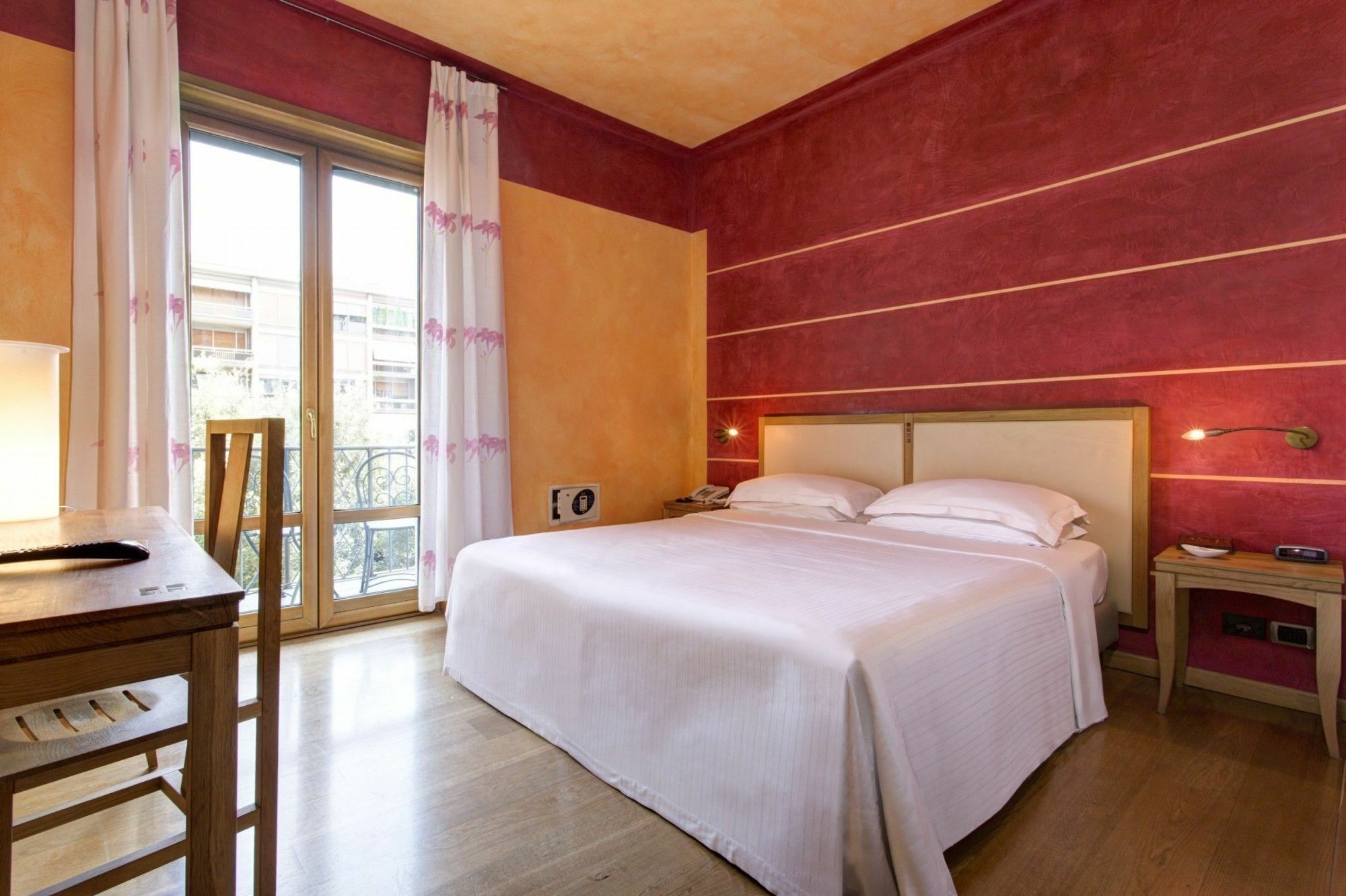 Appartamenti Porta Nuova 80 Verona Buitenkant foto